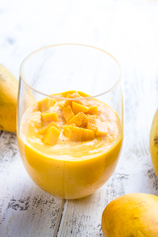 Healthy Mango and Greek Yogurt Smoothie {3 Ingredients}