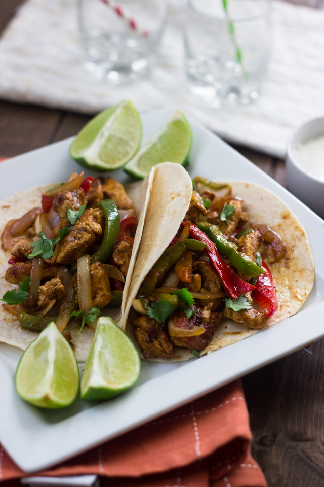 20 Minute Flavorful Chicken Fajitas