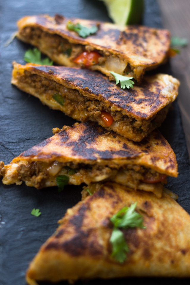 Pico De Gallo Ground Beef Quesadillas in Under 20 MInutes #Easy #MexicanDinners