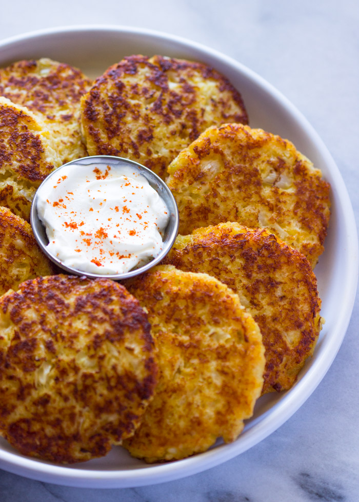 Cauliflower Cheddar Fritters (Pancakes)