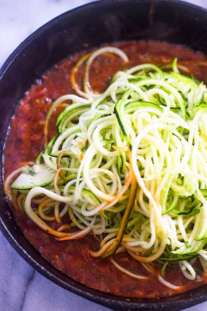 Quick Zucchini pasta with tomato cream sauce