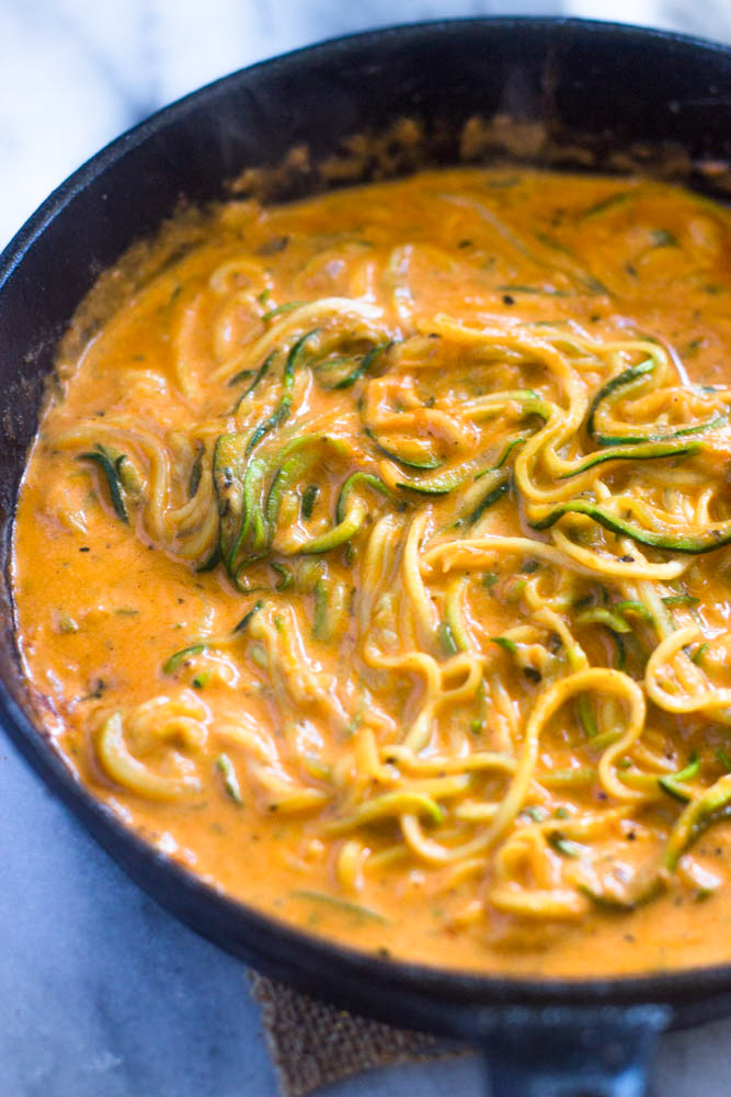 Quick Zucchini pasta with tomato cream sauce