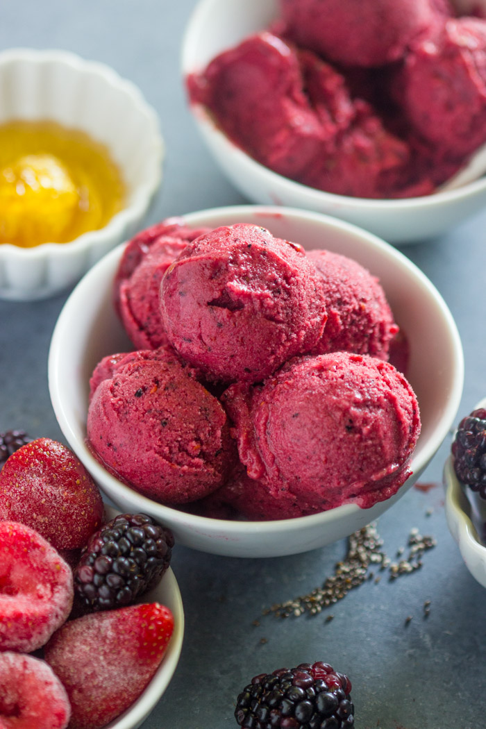Easy Homemade Berry Frozen Yogurt (27 of 30)