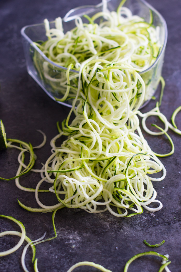 Garlic Parmesan Zoodles (4 Ingredient, 10 min)