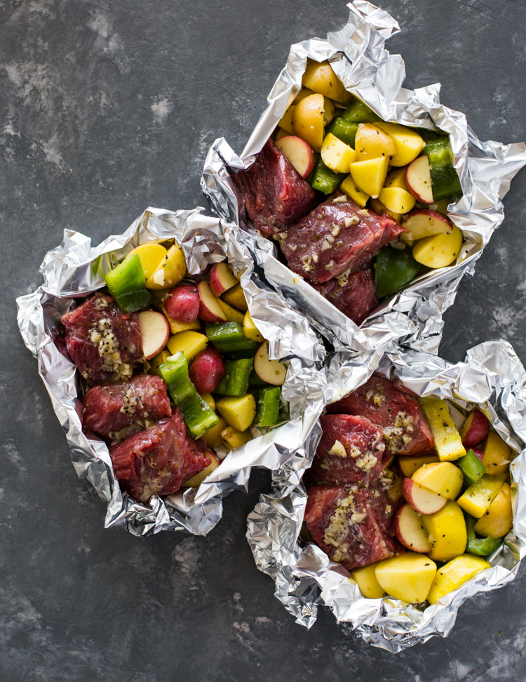 Foil Pack Garlic Steak & Veggies